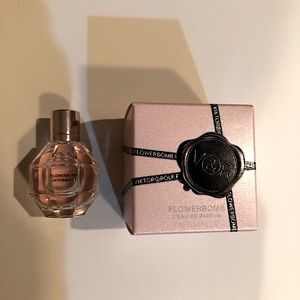 Brand New Viktor & Rolf Flowerbomb Mini Perfume
